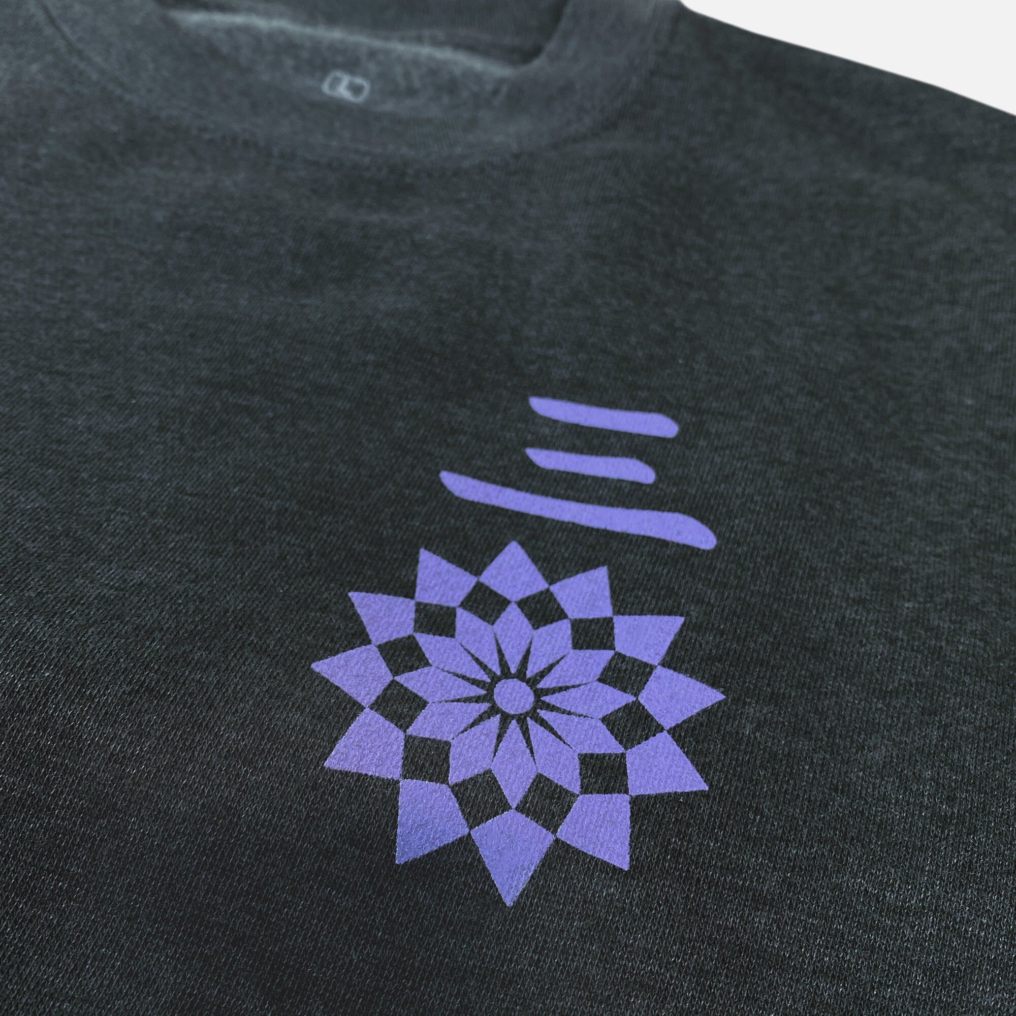 BLEACH - Gin Ichimaru 3rd Division Crew Sweatshirt - Crunchyroll Exclusive image number 2