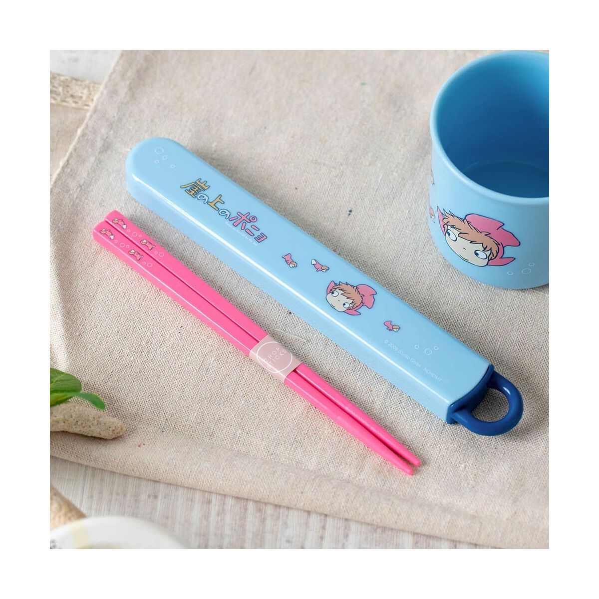 PONYO ON THE CLIFF - Ponyo in the sea - Box of chopsticks 16.5 cm image number 0