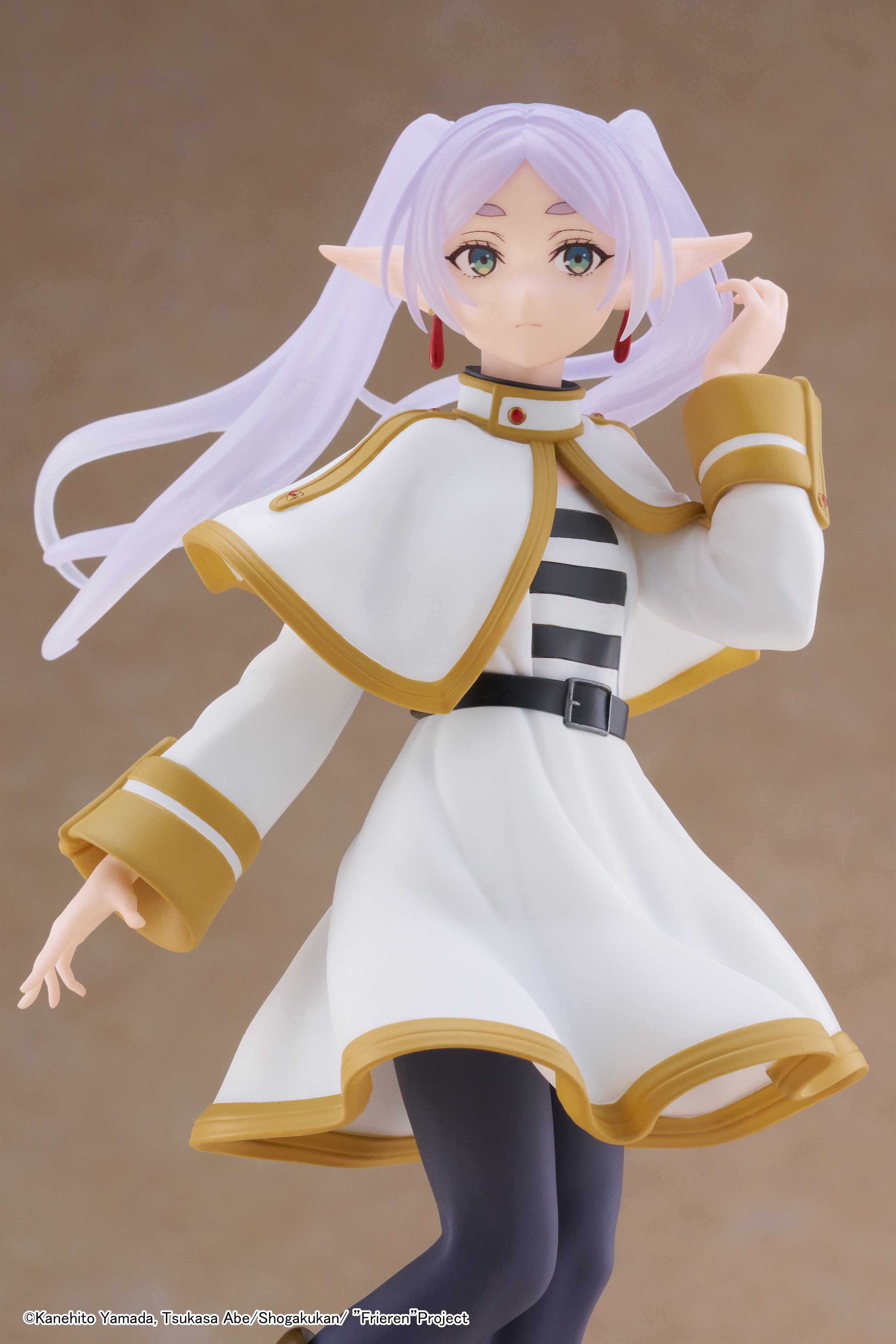 frieren-beyond-journeys-end-frieren-coreful-prize-figure image number 8