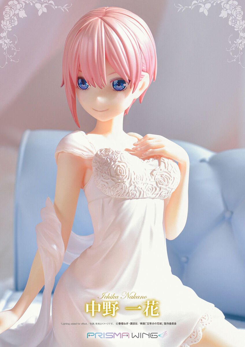 The Quintessential Quintuplets - Ichika Nakano Figurine &agrave; l'&eacute;chelle 1/7 (Version allong&eacute;e sur le canap&eacute;) image number 3
