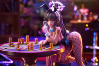 blue-archive-karin-kakudate-17-scale-figure-game-playing-bunny-girl-ver image number 3