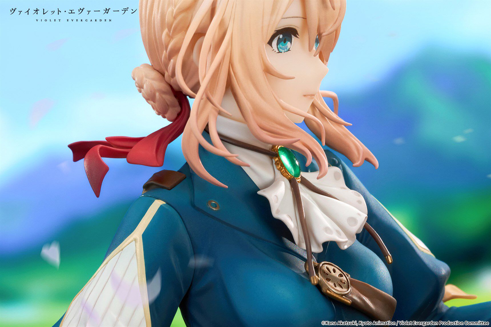 violet-evergarden-violet-evergarden-17-scale-figure-auto-memory-doll-ver-wax-set-crunchyroll-exclusive image number 18