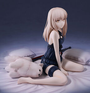 Fate/Stay Night Heaven's Feel - Saber Alter 1/7 Scale Figure (Babydoll Dress Ver.)