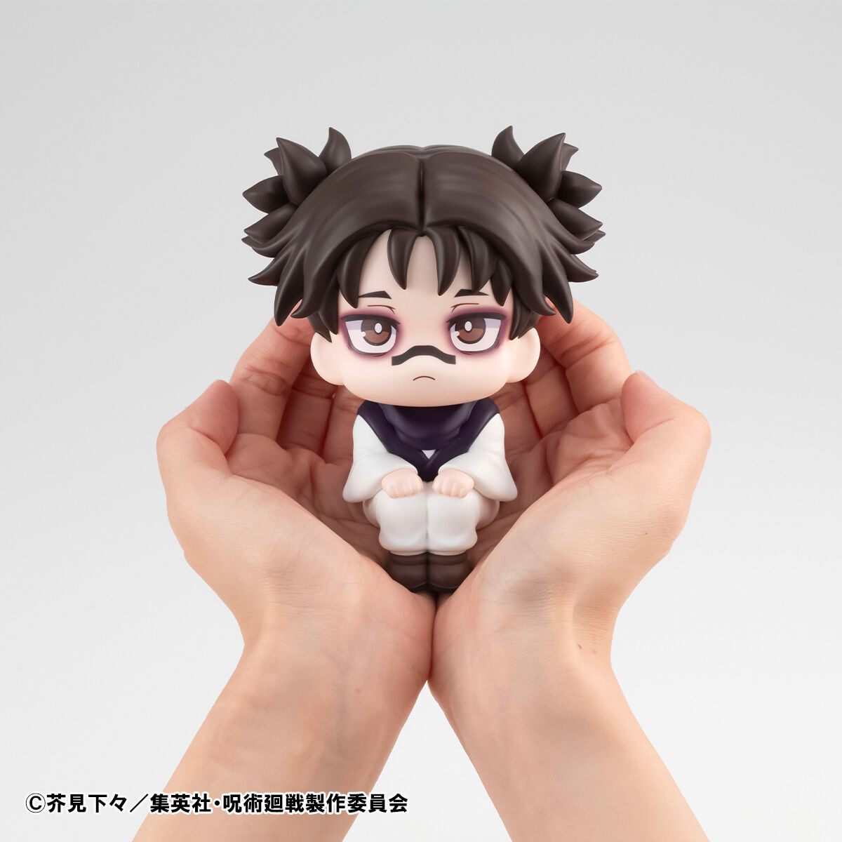 jujutsu-kaisen-choso-look-up-figure-with-gift image number 3