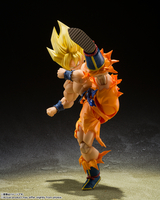 Dragon Ball Z - Super Saiyan Son Goku SH Figuarts Figure (Legendary Super Saiyan Ver.) image number 2