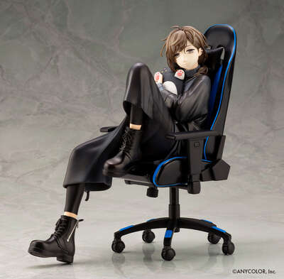 NIJISANJI - Kanae 1/7 Scale Figure