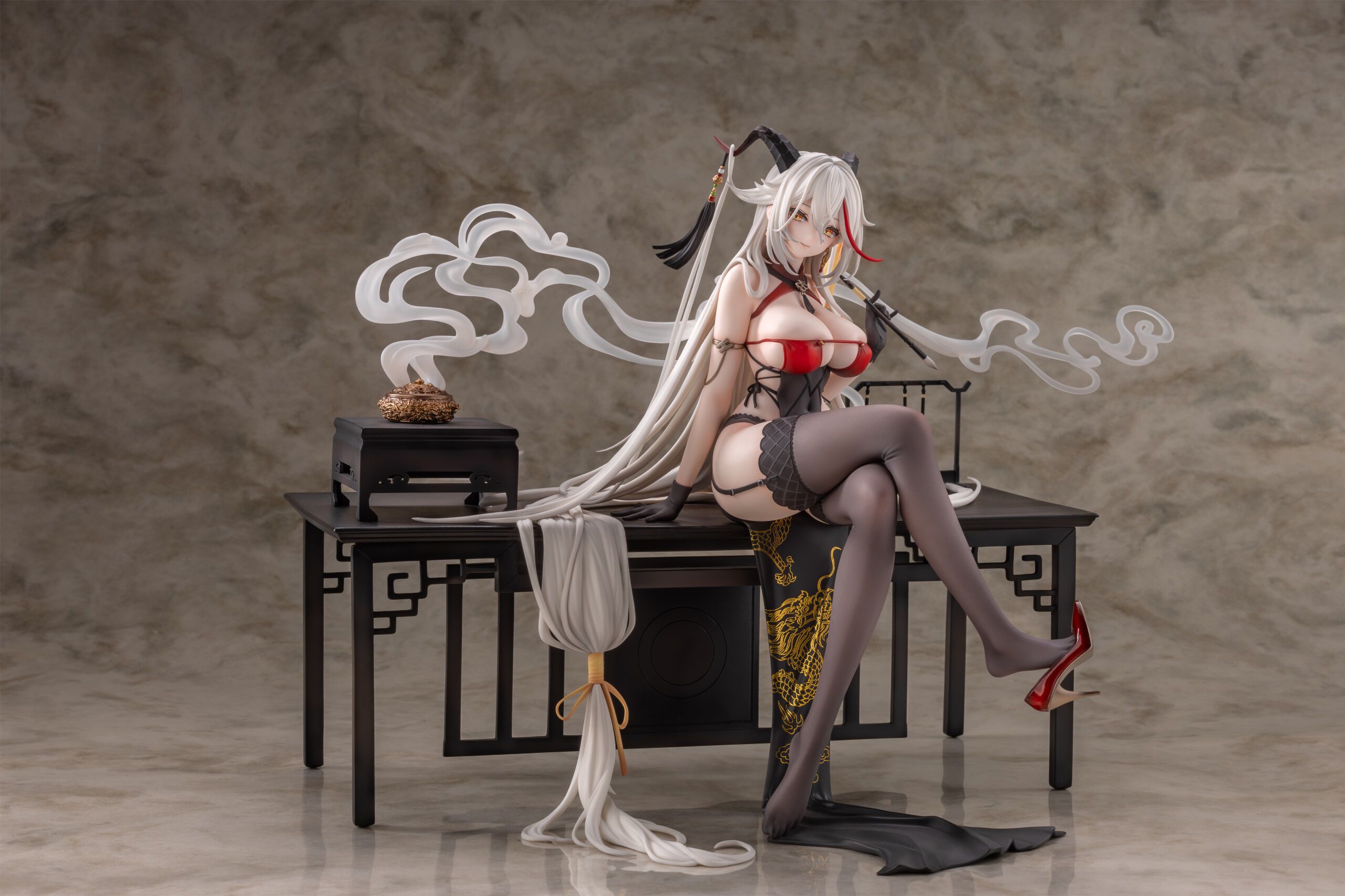 azur-lane-agir-16-scale-figure-golden-dragon-among-auspicious-clouds-ver