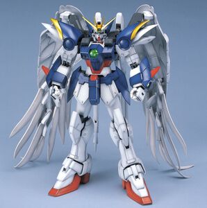 Mobile Suit Gundam Wing Endless Waltz - Wing Gundam Zero Custom PG 1/60 Model Kit