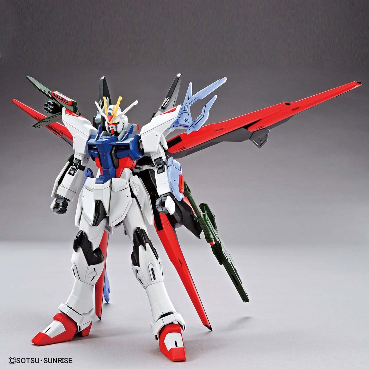 gundam-breaker-battlogue-gundam-perfect-strike-freedom-hg-1144-scale-model-kit