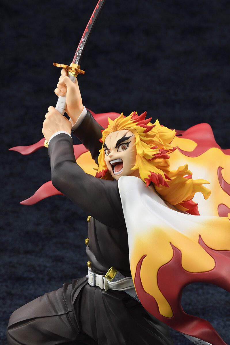 Demon Slayer: Kimetsu no Yaiba - Kyojuro Rengoku 1/8 Scale Figure (Battle Stance Ver.) image number 5