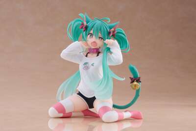 Hatsune Miku - Hatsune Miku Desktop Cute Prize Figure (Cat Ear T-Shirt Ver.)