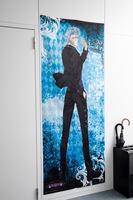 Bleach - Grimmjow Jaegerjaquez Black & Rock Life-Sized Fabric Poster image number 1
