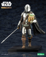 Star Wars The Mandalorian - The Mandalorian & Grogu with Beskar Staff 1/10 Scale ARTFX+ Figure image number 9
