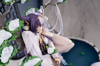Azur Lane - Ying Swei 1/7 Scale Figure (Snowy Pine's Warmth Ver.) image number 6