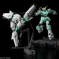 Mobile Suit Gundam UC (Unicorn) - Unicorn Gundam MGEX 1/100 Scale Model Kit (Ver. Ka) image number 4