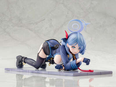 Blue Archive - Amau Ako 1/7 Scale Figure (Memorial Lobby Ver.)