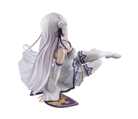 rezero-emilia-melty-princess-palm-size-figure image number 5