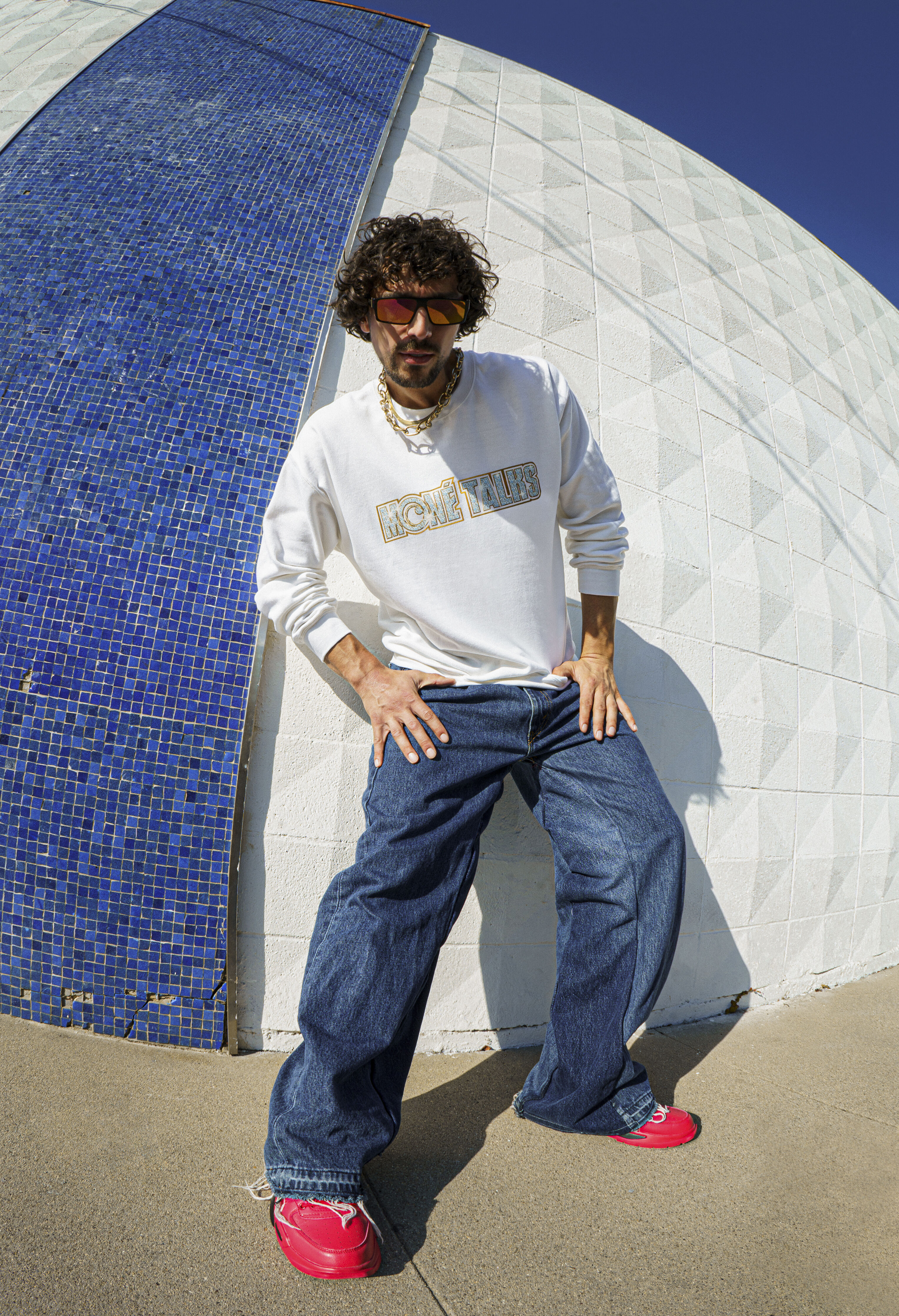 Crunchyroll x Mercedes Mon&eacute; - Mon&eacute; Talks Yen Sweatshirt - Crunchyroll Exclusive image number 6