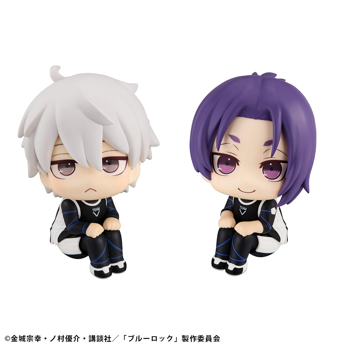 blue-lock-seishiro-nagi-reo-mikage-look-up-figure-set-ver-2-with-gift