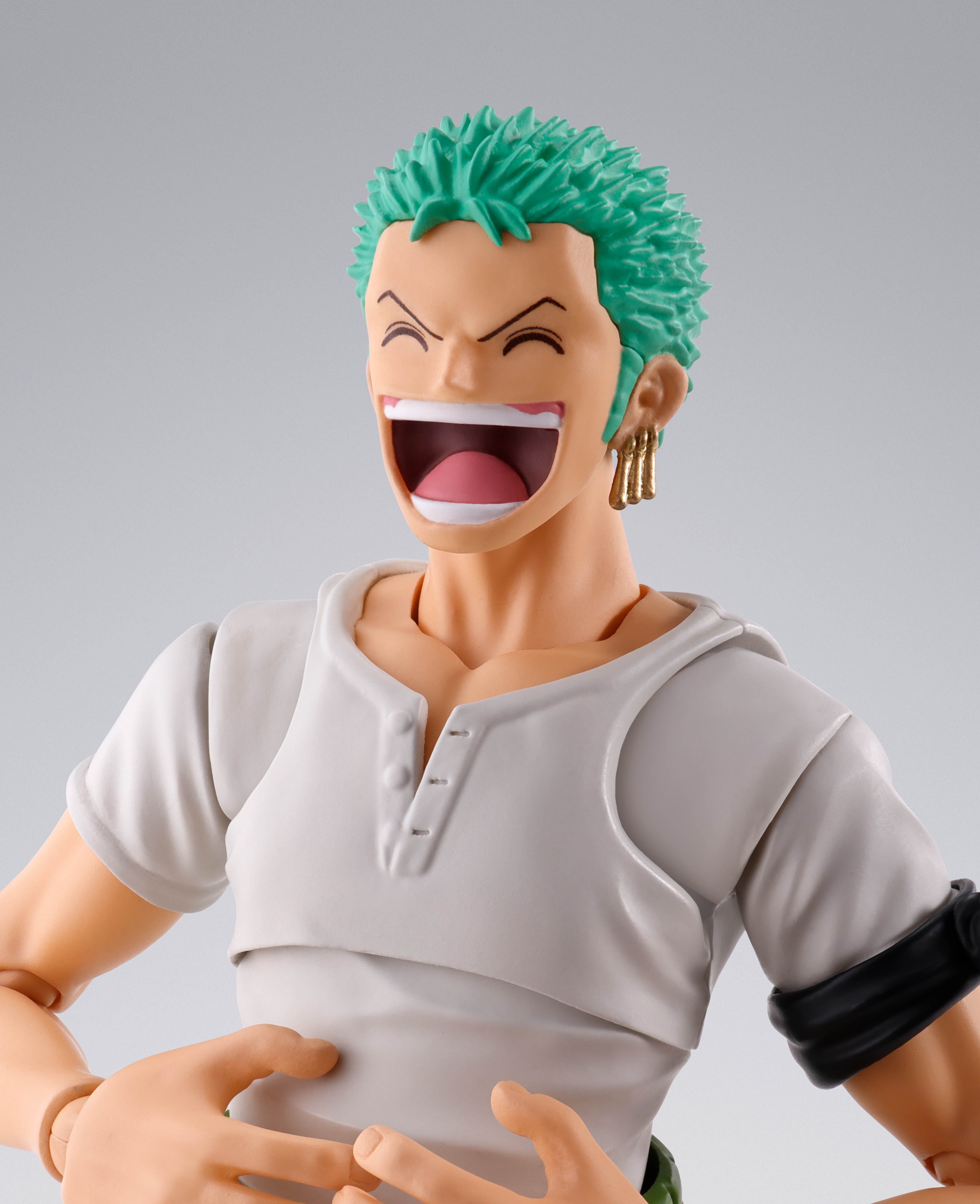 one-piece-roronoa-zoro-shfiguarts-figure-romance-dawn-ver-rerun image number 6
