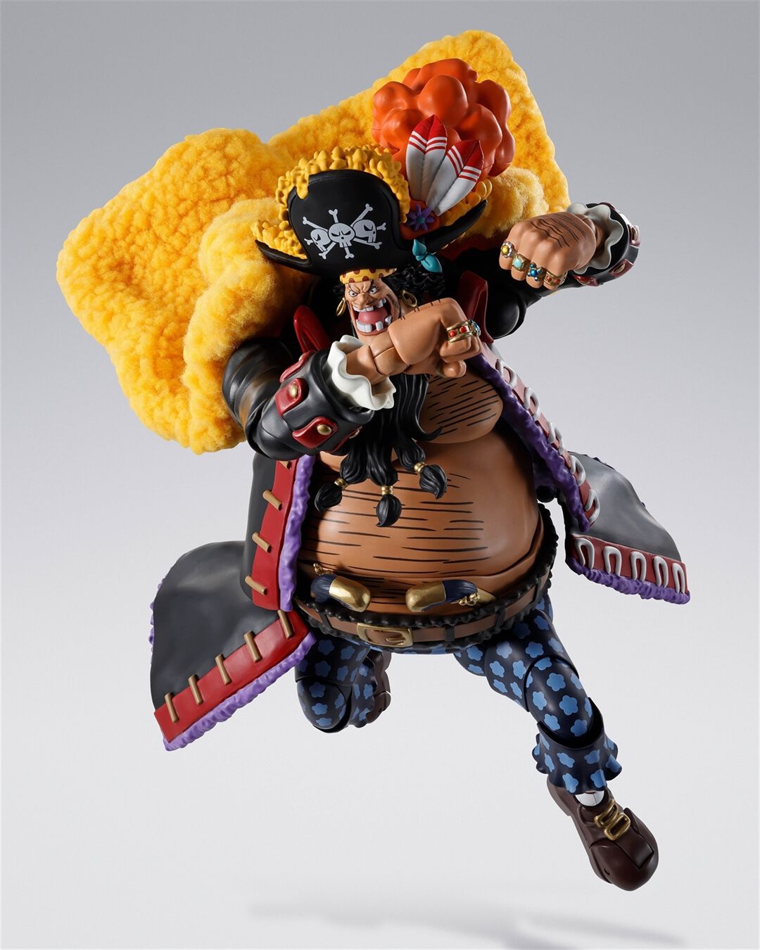 one-piece-marshall-d-teach-shfiguarts-figure-four-emperors-ver image number 2