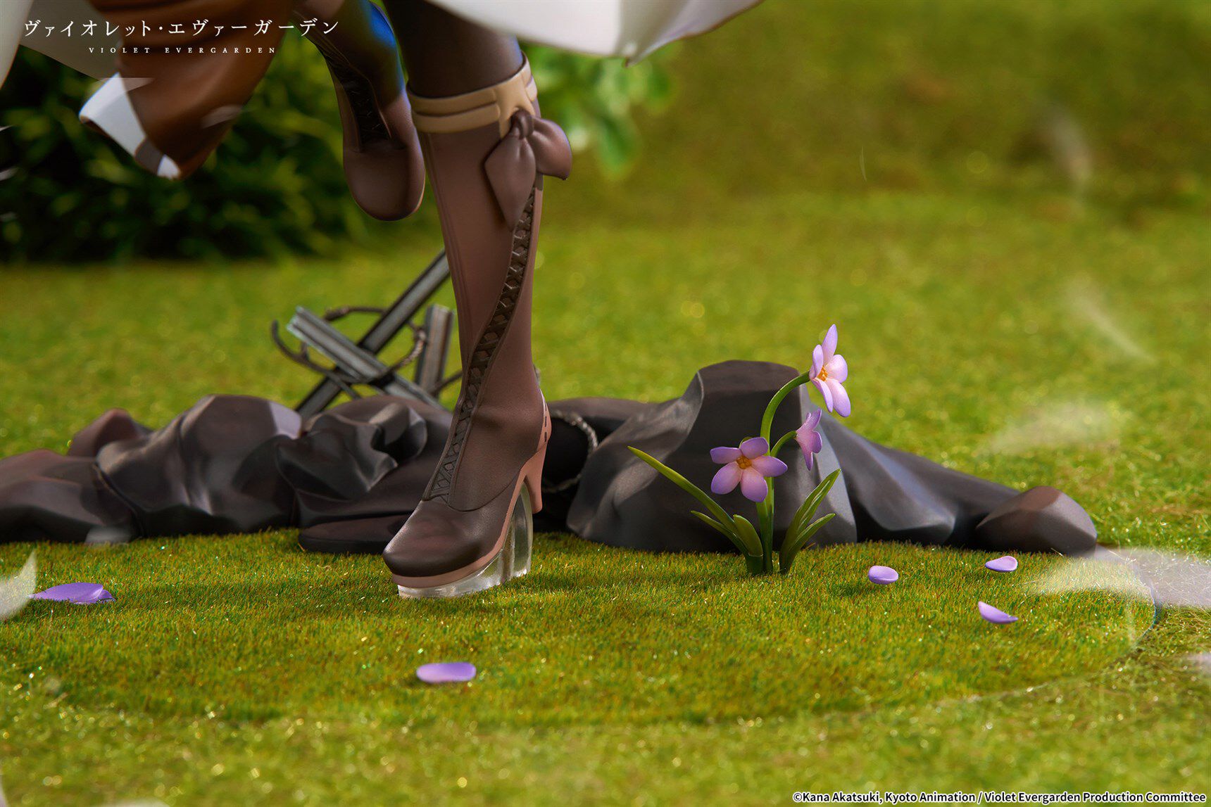 violet-evergarden-violet-evergarden-17-scale-figure-auto-memory-doll-ver-wax-set-crunchyroll-exclusive image number 20