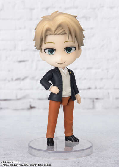 SPY x FAMILY - Loid Forger Figuarts Mini Figure (Casual Outfit Ver.)