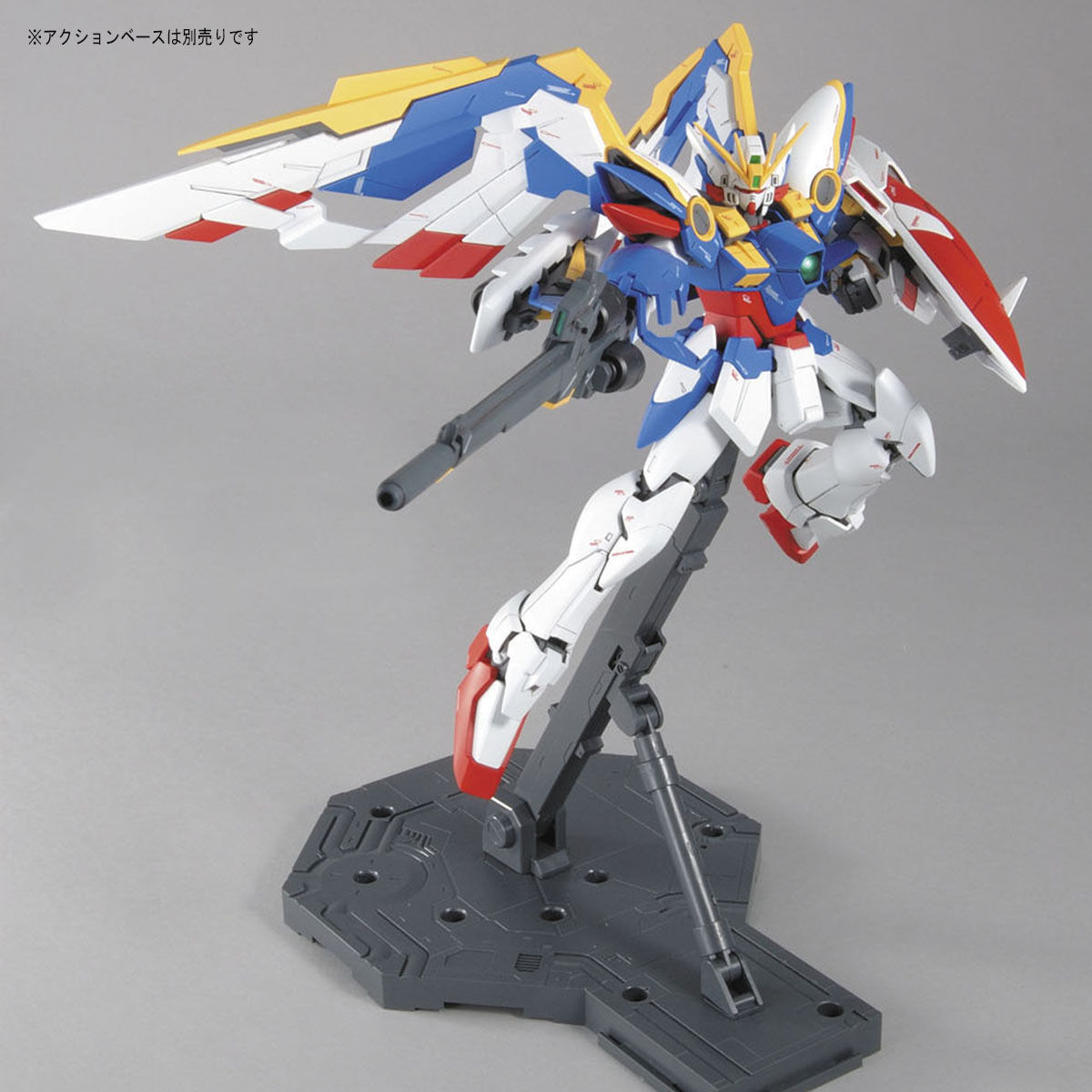 mobile-suit-gundam-wing-endless-waltz-wing-gundam-mg-1100-scale-model-kit image number 1