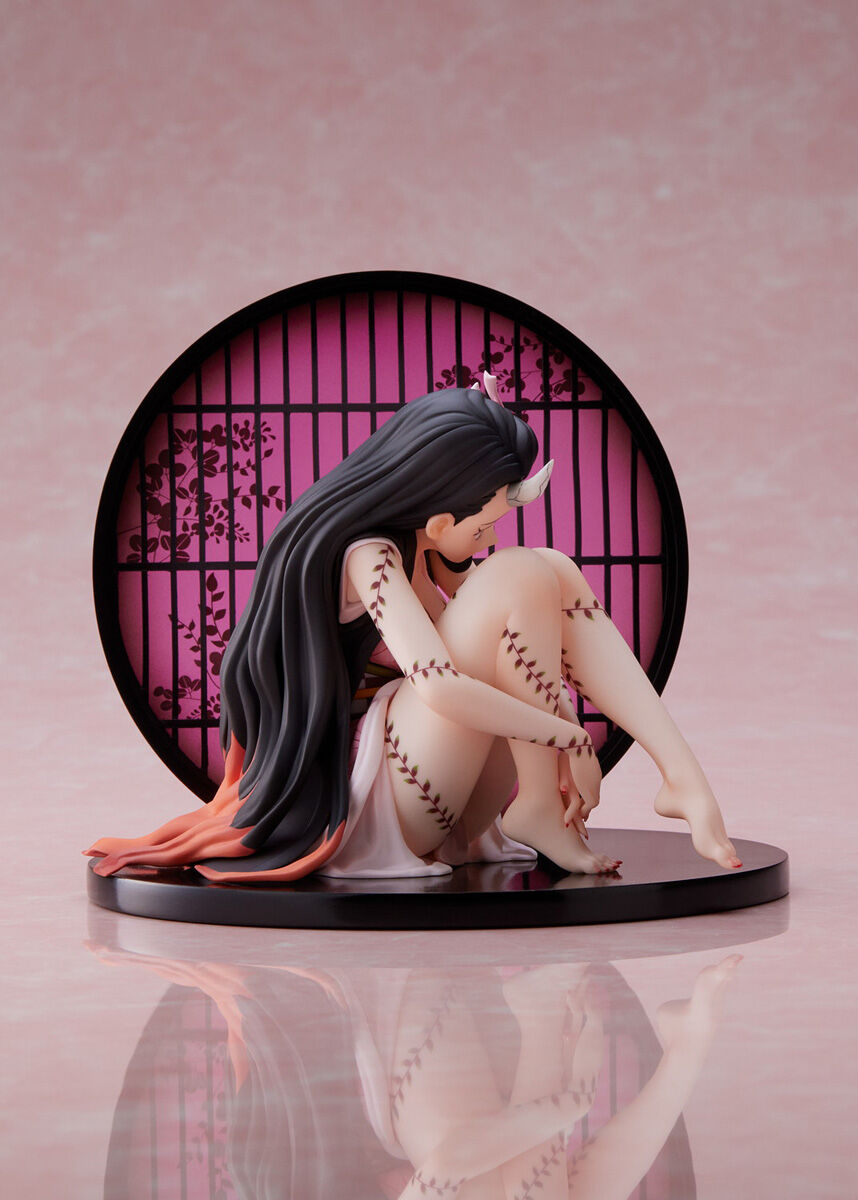 Demon Slayer: Kimetsu no Yaiba - Nezuko Kamado 1/8 Scale Figure (Demon Form Advancing Ver.) image number 1