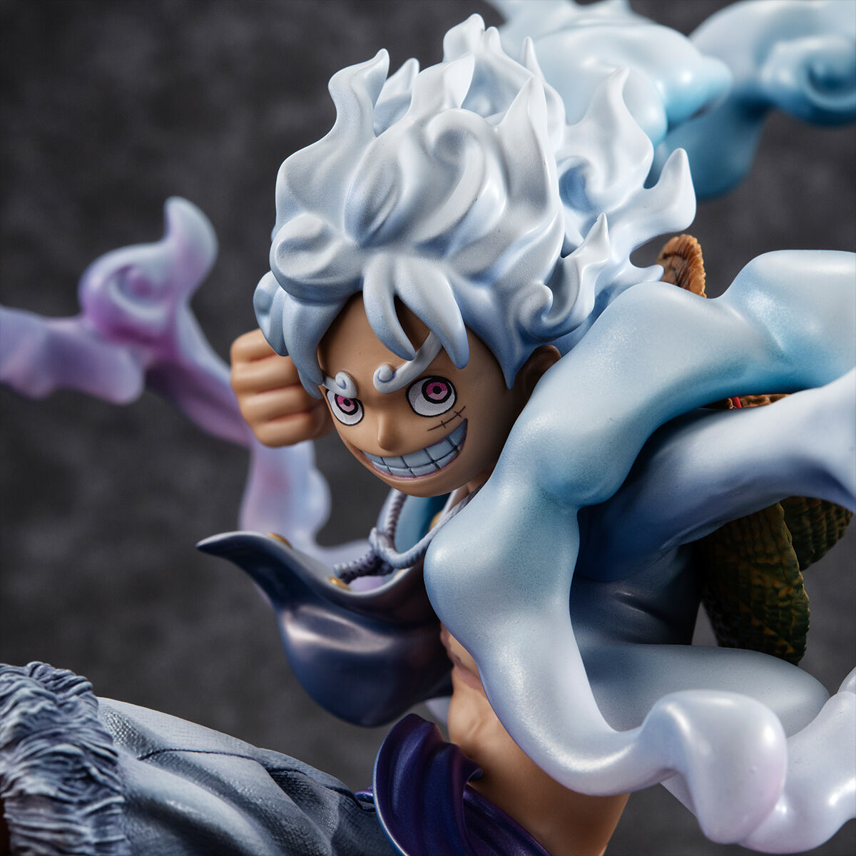 One Piece - Monkey D. Luffy Portrait.of.Pirates Figure (Gear 5 Ver.) image number 9