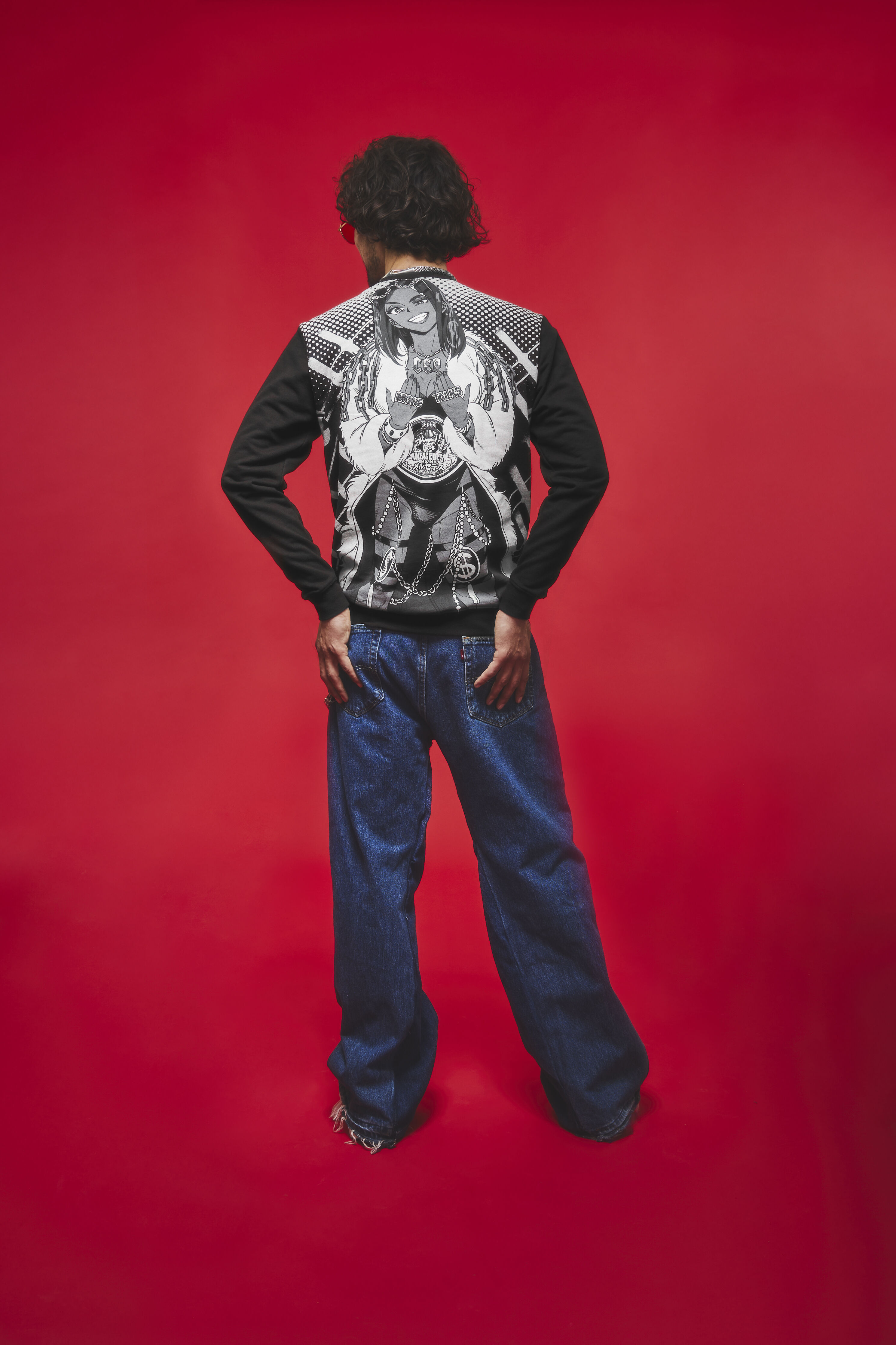 Crunchyroll x Mercedes Mon&eacute; - Mon&eacute; Talks Sweatshirt - Crunchyroll Exclusive image number 4