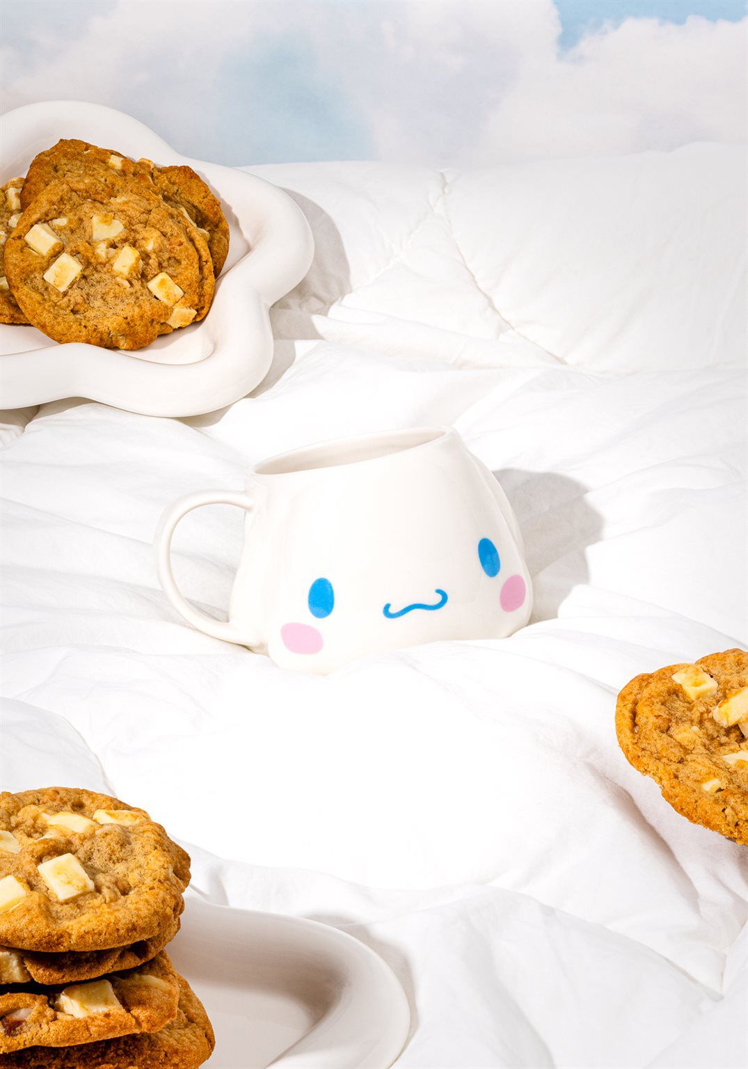 sanrio-cinnamorolls-face-mug