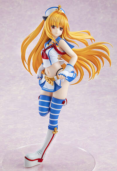 To Love Ru Darkness - Golden Darkness 1/7 Scale Figure (Breezy Seaside Ver.)