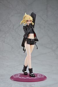 Fate/Apocrypha - Saber of Red (Mordred) 1/7 Scale Figure (Original Eyeglass Models Ver.)