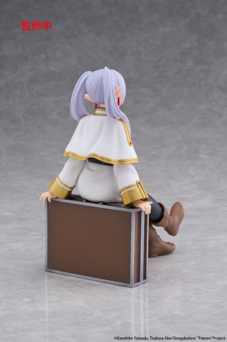 frieren-beyond-journeys-end-frieren-desktop-cute-prize-figure-trunk-case-ver image number 3