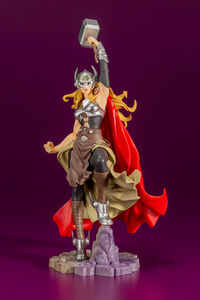 Thor (Jane Foster) Marvel Bishoujo Statue Figure