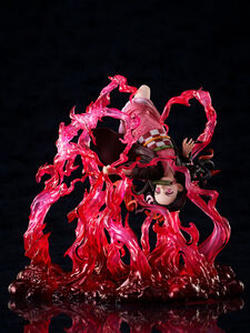 Nezuko Kamado Exploding Blood Ver Demon Slayer Figure