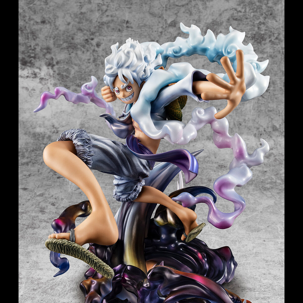 One Piece - Monkey D. Luffy Portrait.of.Pirates Figure (Gear 5 Ver.) image number 6