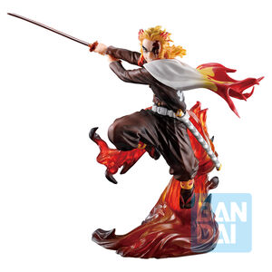  Rengoku Figure Anime Devil Slayer Eating Rice Balls Sitting  Pose Character Action Figure Ghost Slayer Desk Decor Collection Toy : Toys  & Games