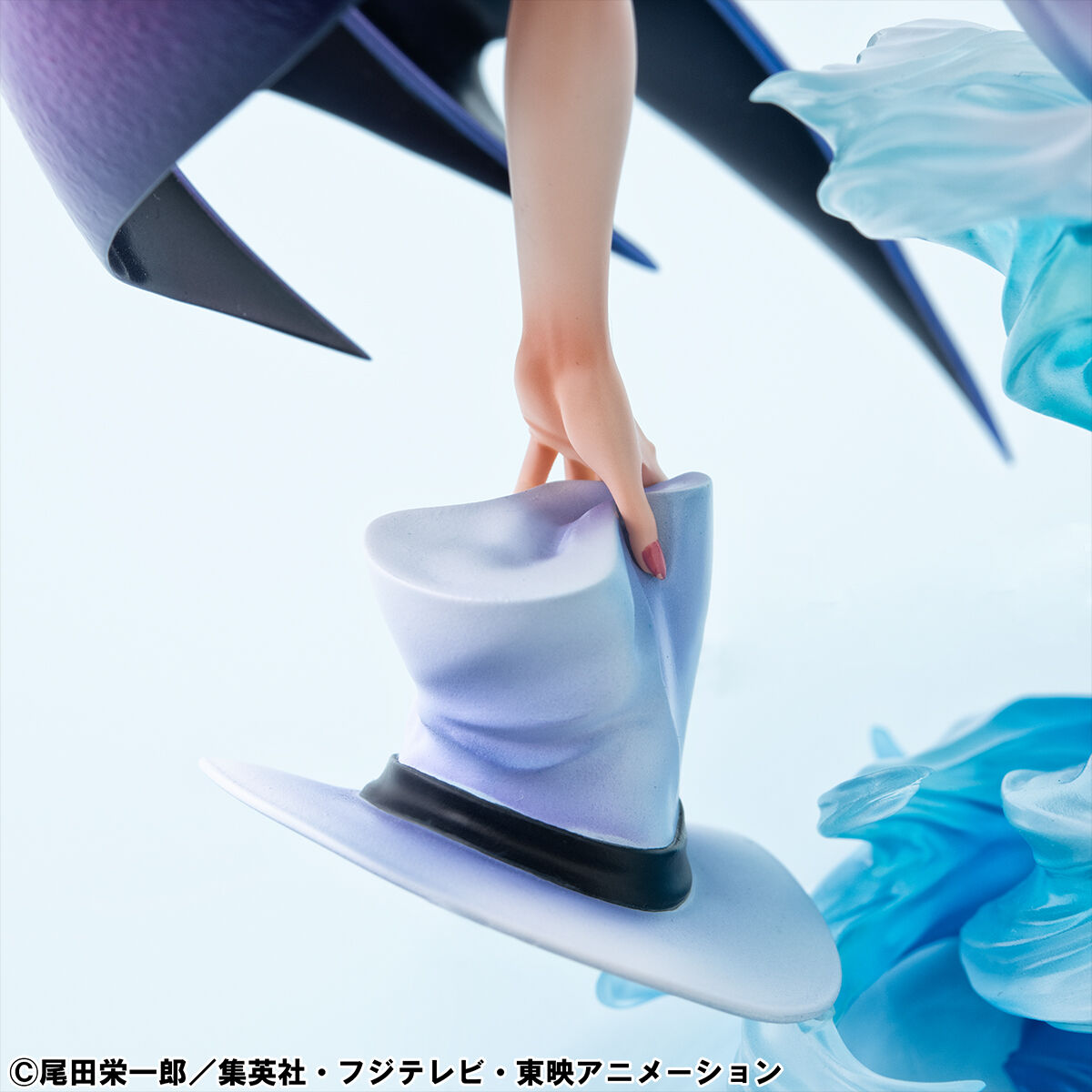 one-piece-stussy-portraitofpirates-evolutionary-history-figure image number 10