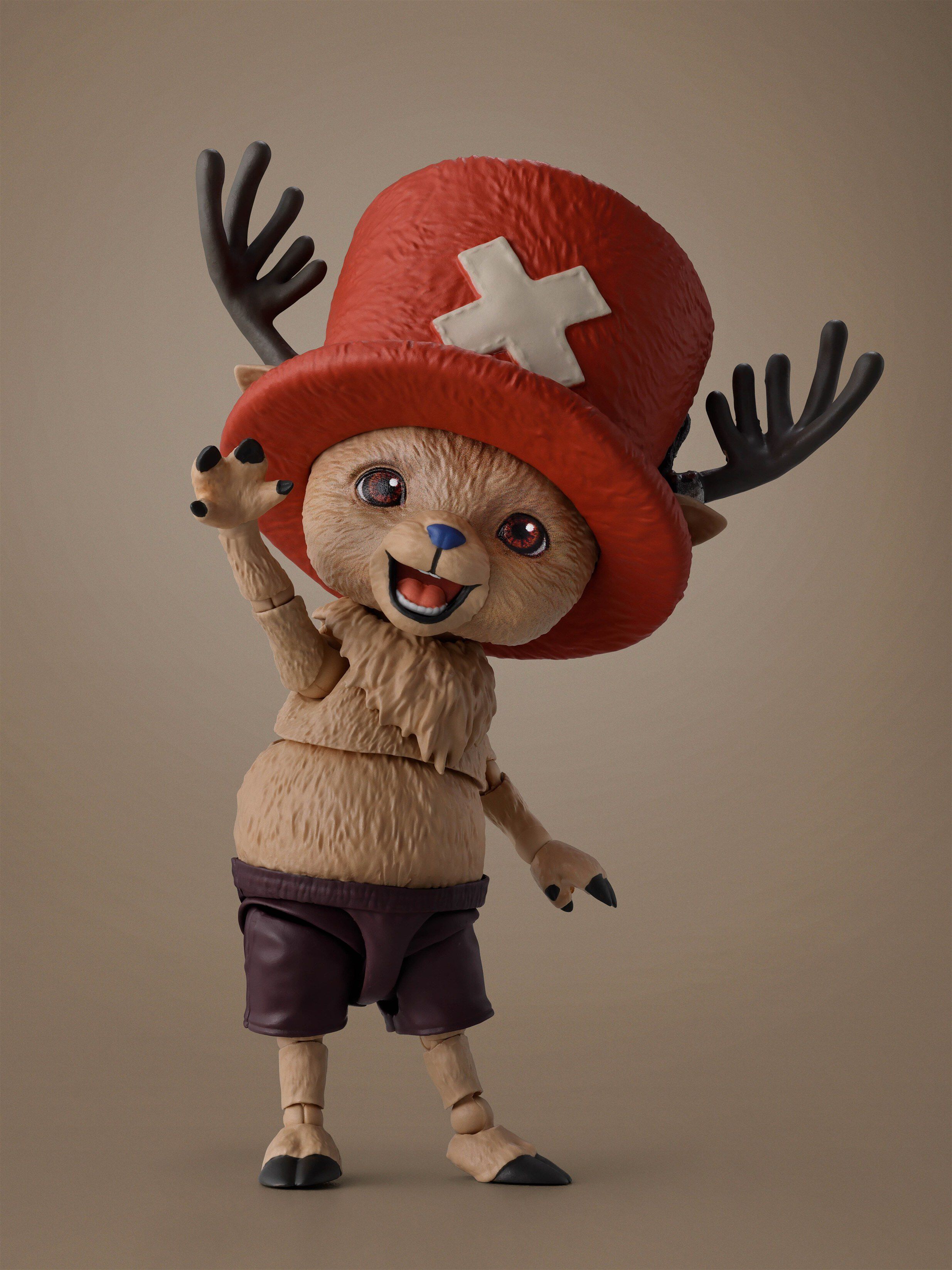 one-piece-tony-tony-chopper-shfiguarts-figure-netflix-live-action-ver