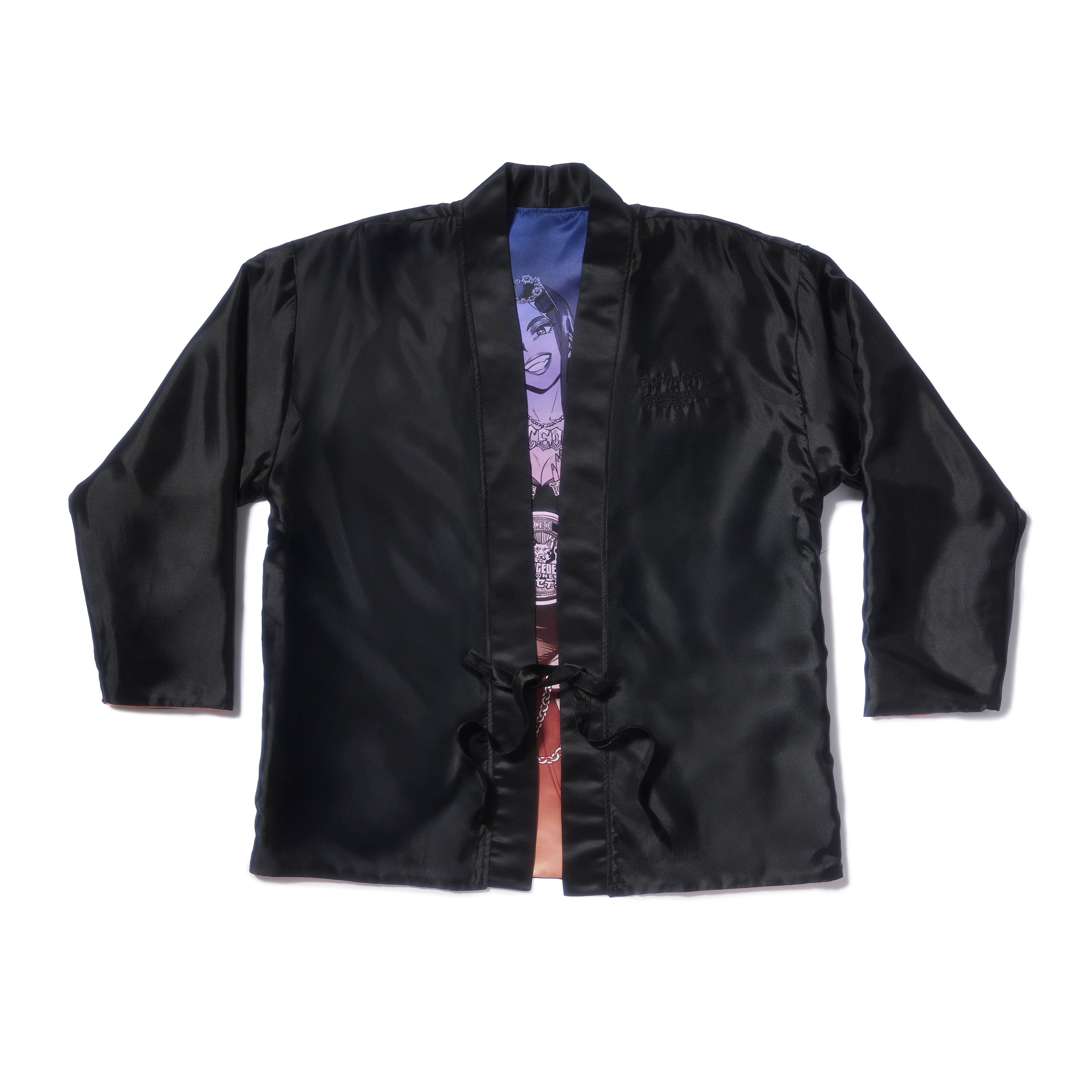 Crunchyroll x Mercedes Mon&eacute; - Veste kimono r&eacute;versible Mon&eacute; Talks - Exclusivit&eacute; Crunchyroll image number 3