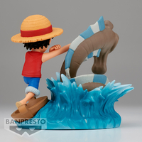 One Piece - Monkey D. Luffy vs. The Local Sea Monster World Collectable Figure image number 3