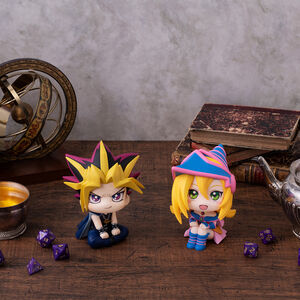 Yu-Gi-Oh! - Yami Yugi & Dark Magician Girl Look Up Figure Set (With Gift)