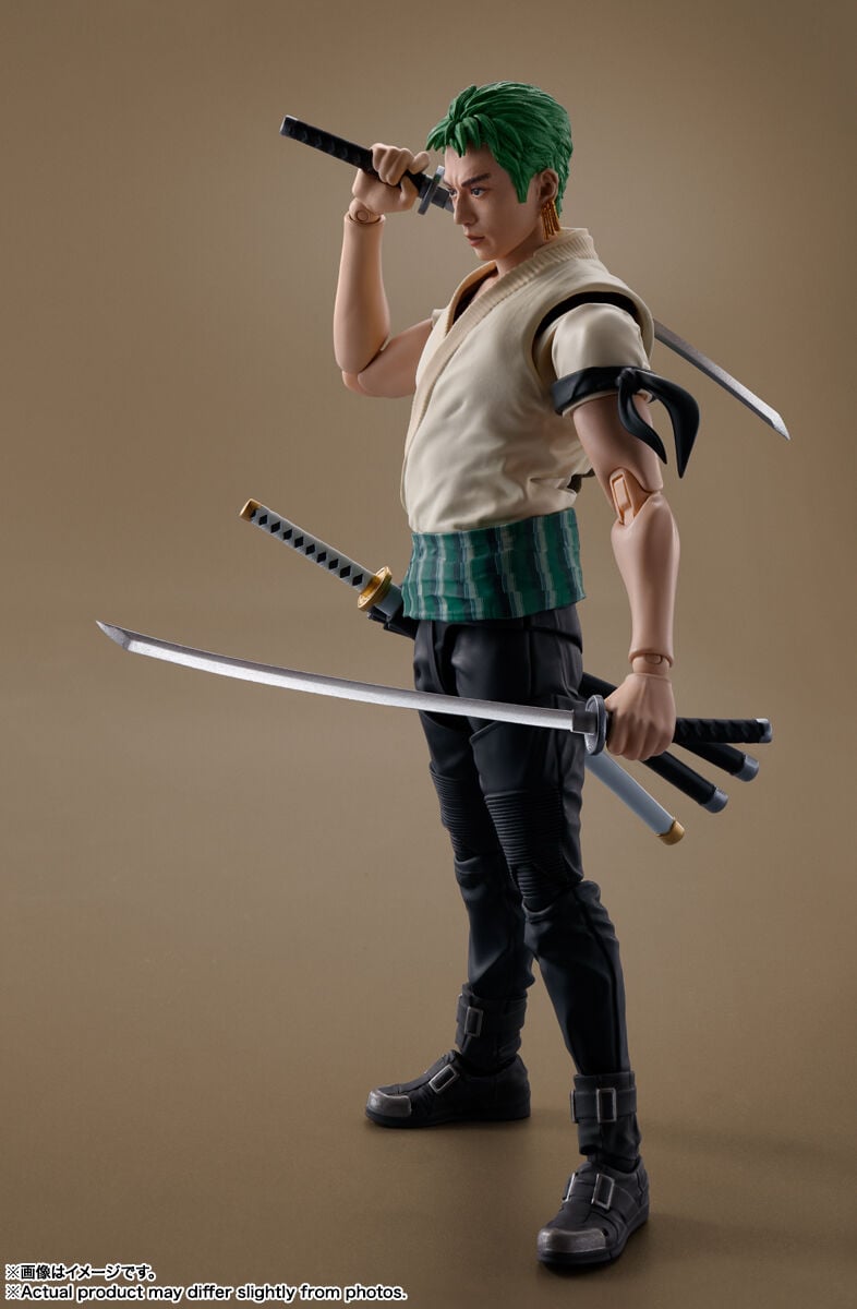 Roronoa Zoro Une S&eacute;rie Netflix One Piece Figurine S.H.Figuarts image number 3