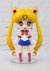 Sailor Moon Pretty Guardian Sailor Moon Figuarts Mini Figure