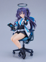 blue-archive-yuuka-17-scale-figure-daily-life-of-a-treasurer-ver image number 0