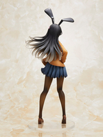 Rascal Does Not Dream of Bunny Girl Senpai - Mai Sakurajima Coreful Prize Figure (School Uniform/Bunny Ver.) image number 3