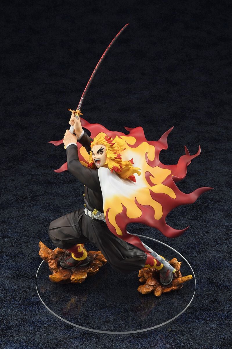 Demon Slayer: Kimetsu no Yaiba - Kyojuro Rengoku 1/8 Scale Figure (Battle Stance Ver.) image number 4