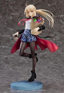 Fate/Grand Order - Saber/ Altria Pendragon (Alter) Figure (Heroic Spirit Traveling Outfit Ver.)